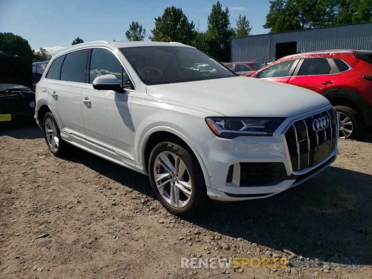 1 Photograph of a damaged car WA1LXAF77LD003763 AUDI Q7 2020