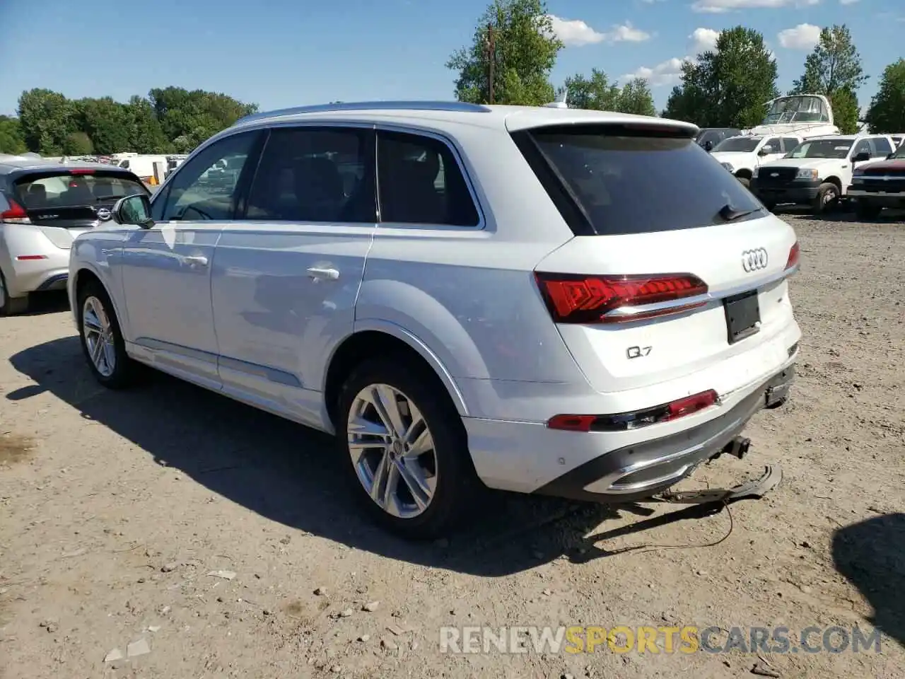 3 Photograph of a damaged car WA1LXAF77LD003763 AUDI Q7 2020