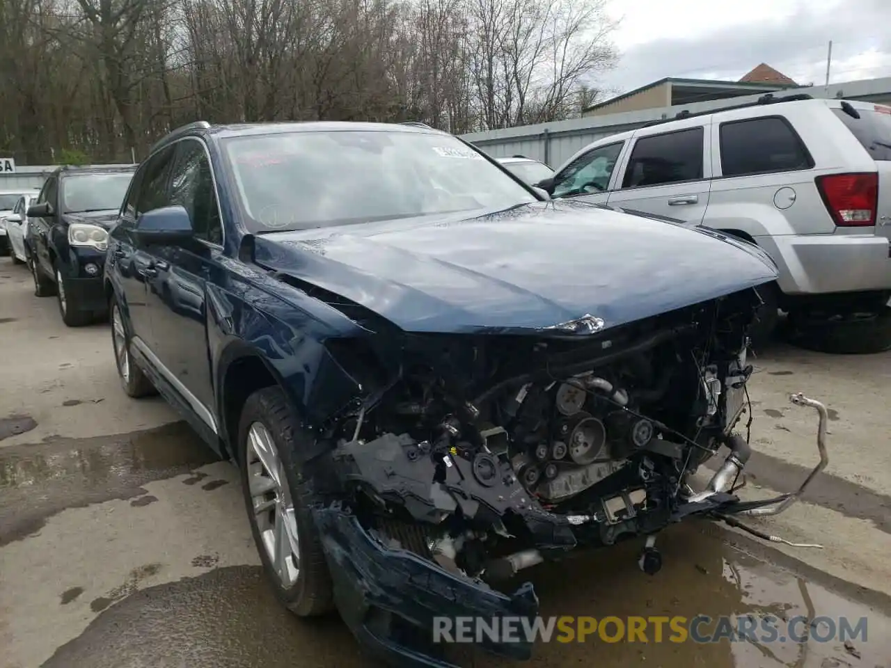 1 Photograph of a damaged car WA1LXAF79LD003456 AUDI Q7 2020