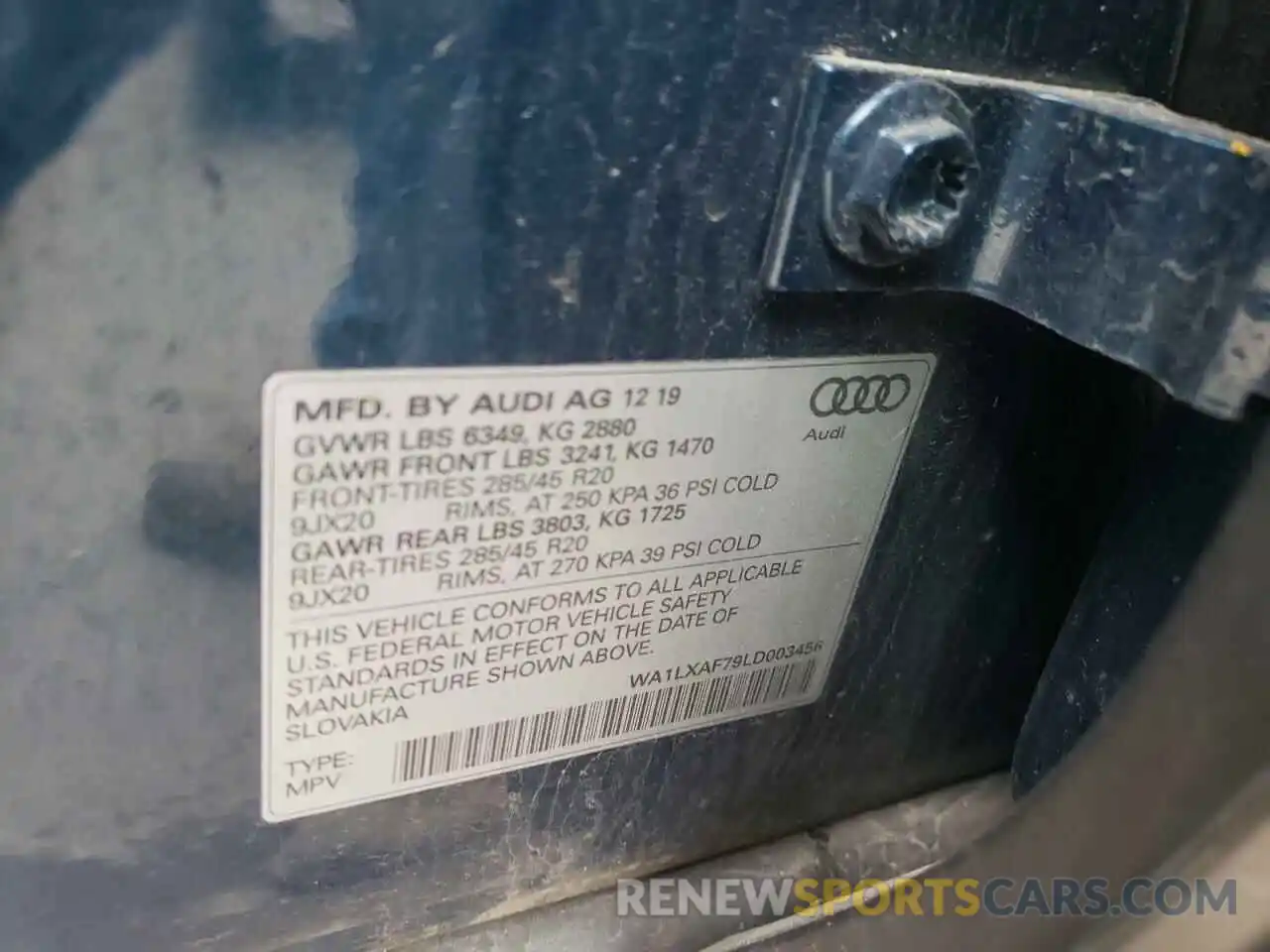 10 Photograph of a damaged car WA1LXAF79LD003456 AUDI Q7 2020