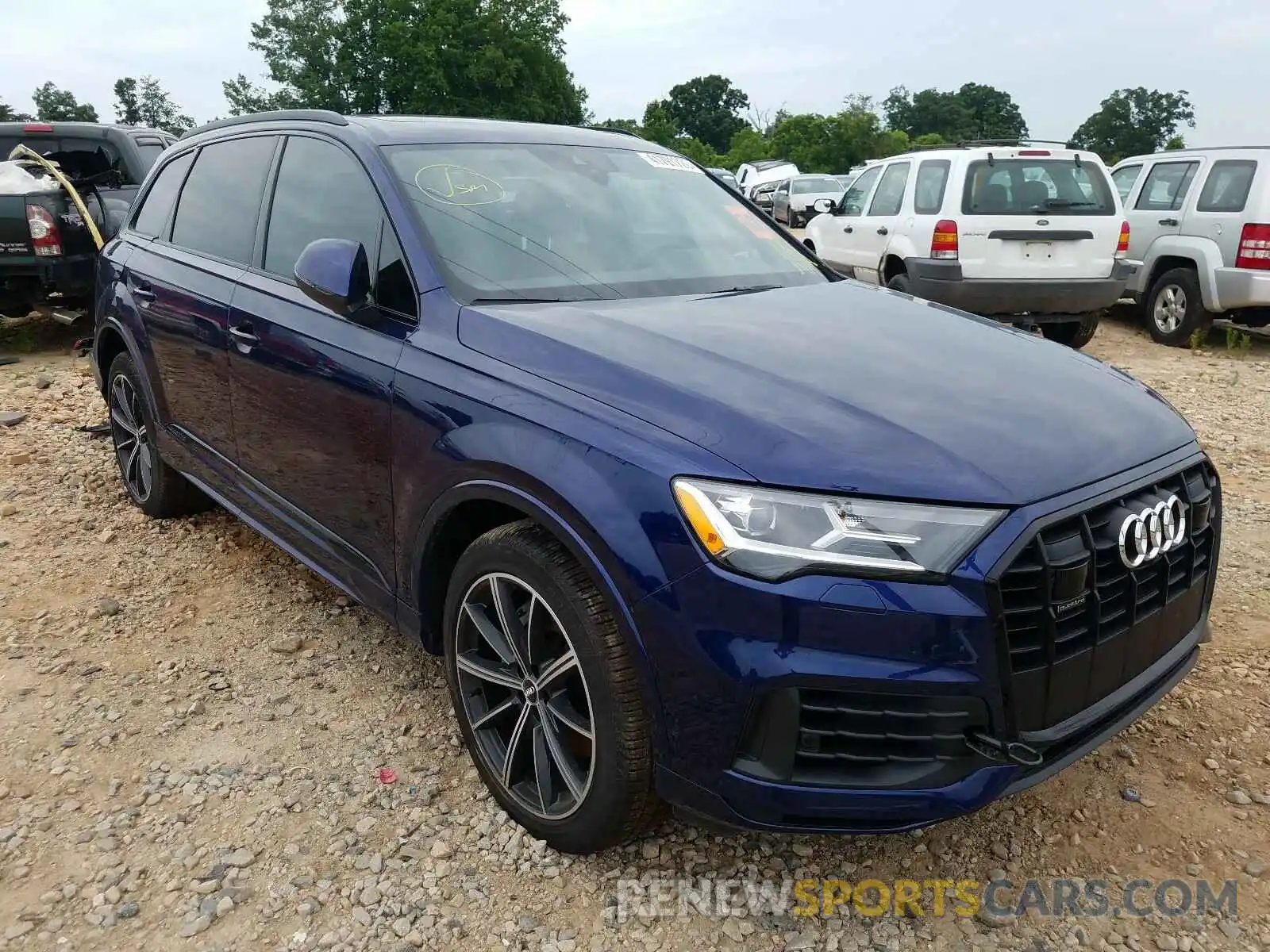 1 Photograph of a damaged car WA1LXAF79LD007572 AUDI Q7 2020