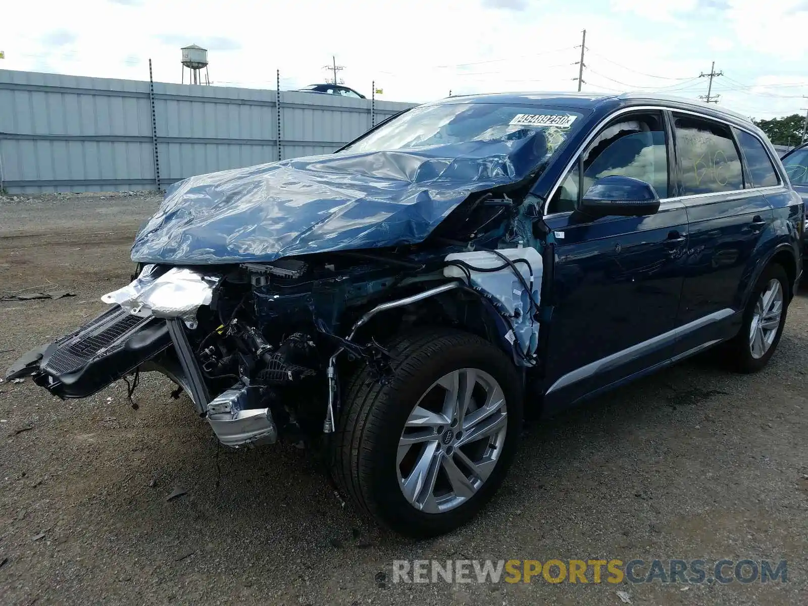 2 Photograph of a damaged car WA1LXAF7XLD002333 AUDI Q7 2020