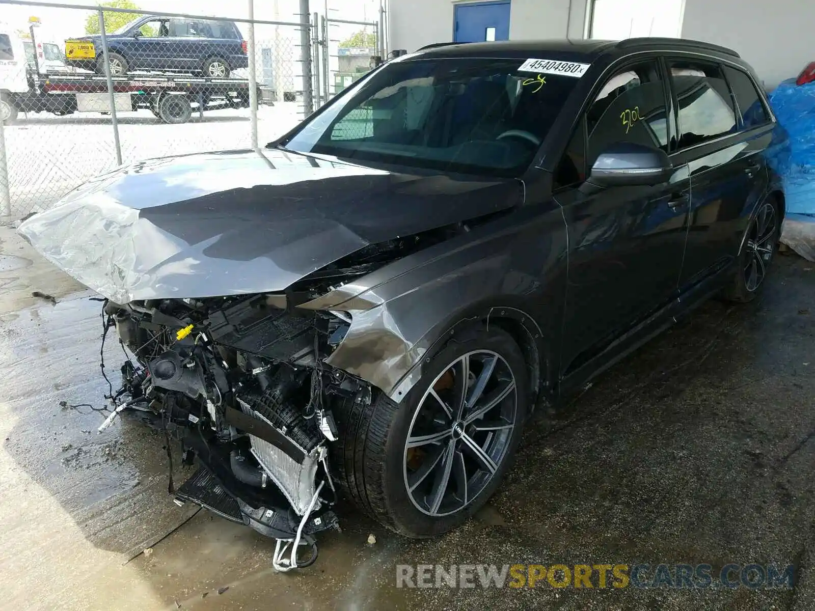 2 Photograph of a damaged car WA1LXAF7XLD002378 AUDI Q7 2020