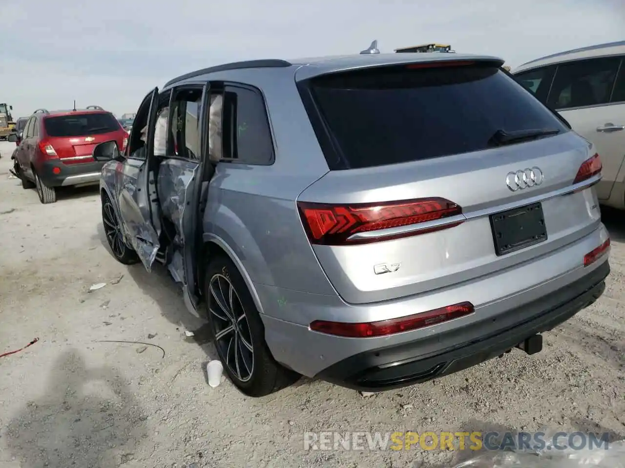 3 Фотография поврежденного автомобиля WA1VXAF70LD012829 AUDI Q7 2020