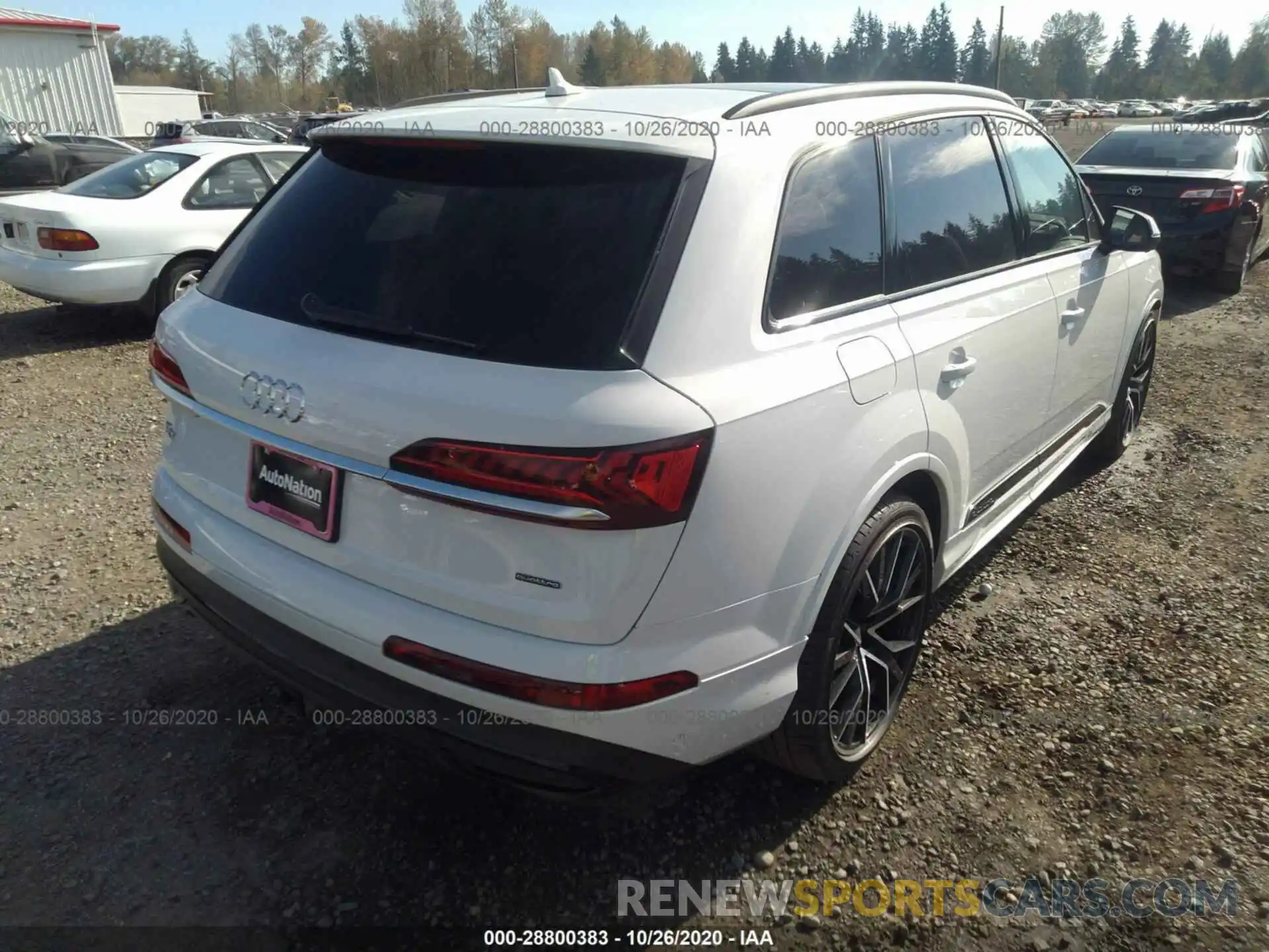 4 Photograph of a damaged car WA1VXAF76LD002323 AUDI Q7 2020