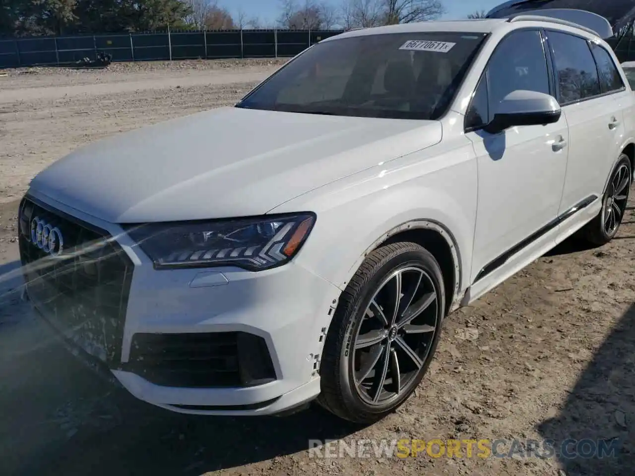 2 Photograph of a damaged car WA1VXAF77LD012942 AUDI Q7 2020