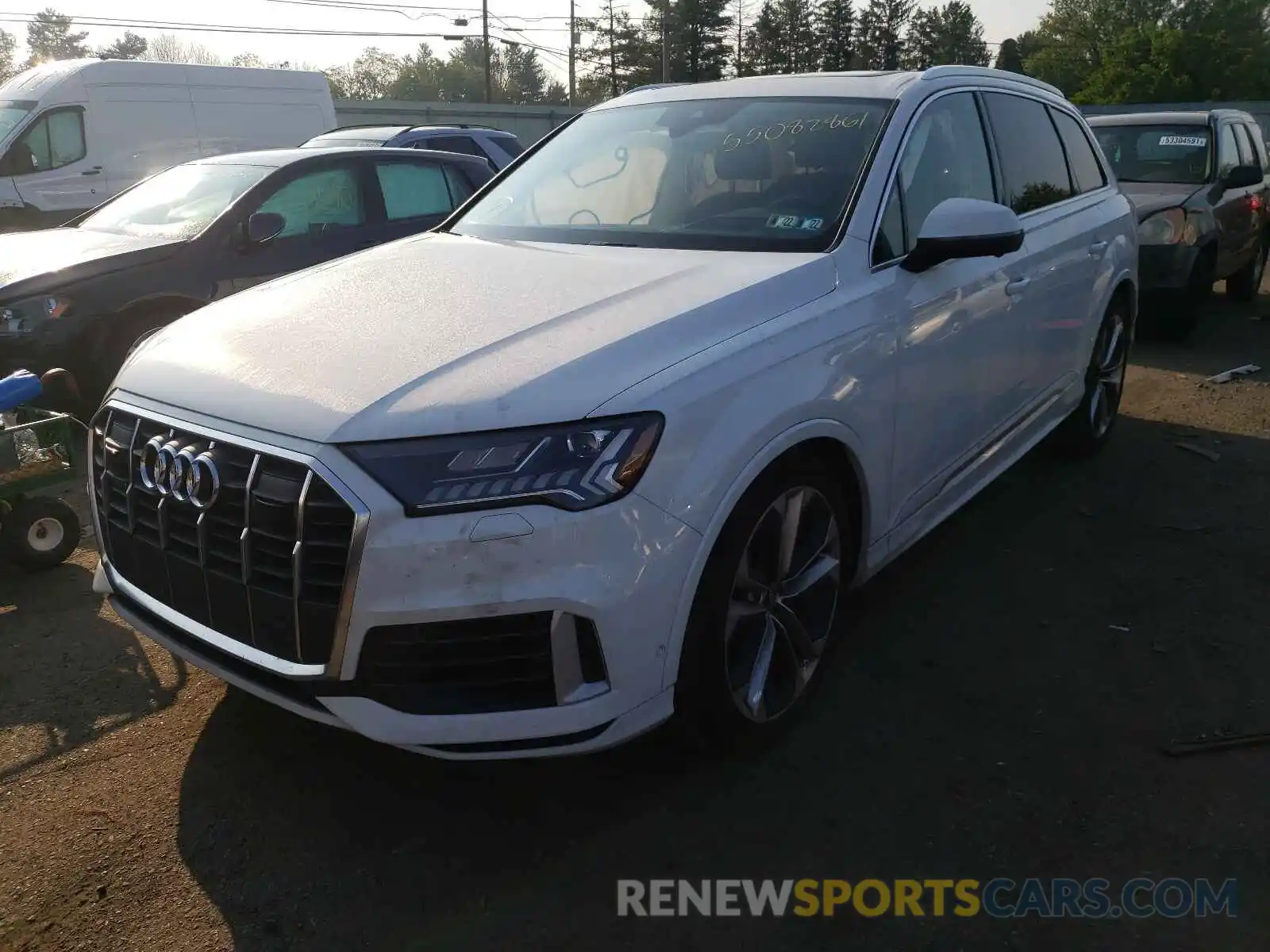 2 Photograph of a damaged car WA1VXAF7XLD000154 AUDI Q7 2020