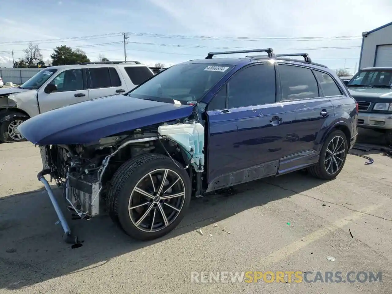 1 Photograph of a damaged car WA1VXAF7XLD002986 AUDI Q7 2020