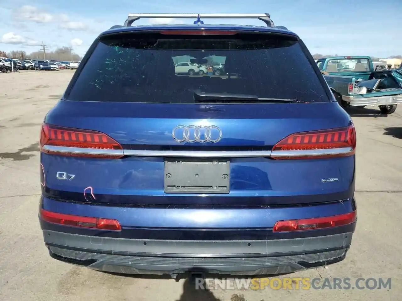 6 Photograph of a damaged car WA1VXAF7XLD002986 AUDI Q7 2020