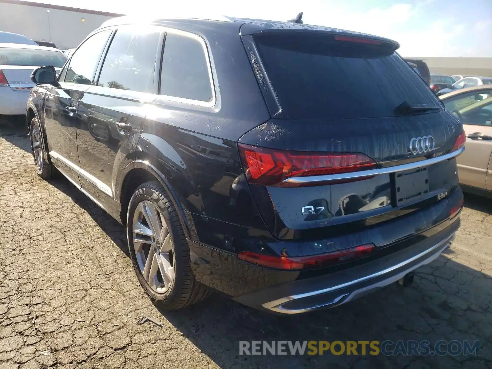 3 Фотография поврежденного автомобиля WA1AJAF71MD016910 AUDI Q7 2021