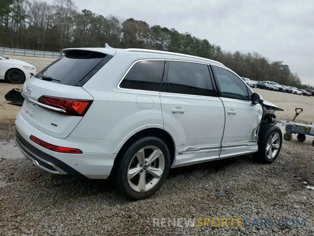 3 Photograph of a damaged car WA1AJAF72MD030170 AUDI Q7 2021