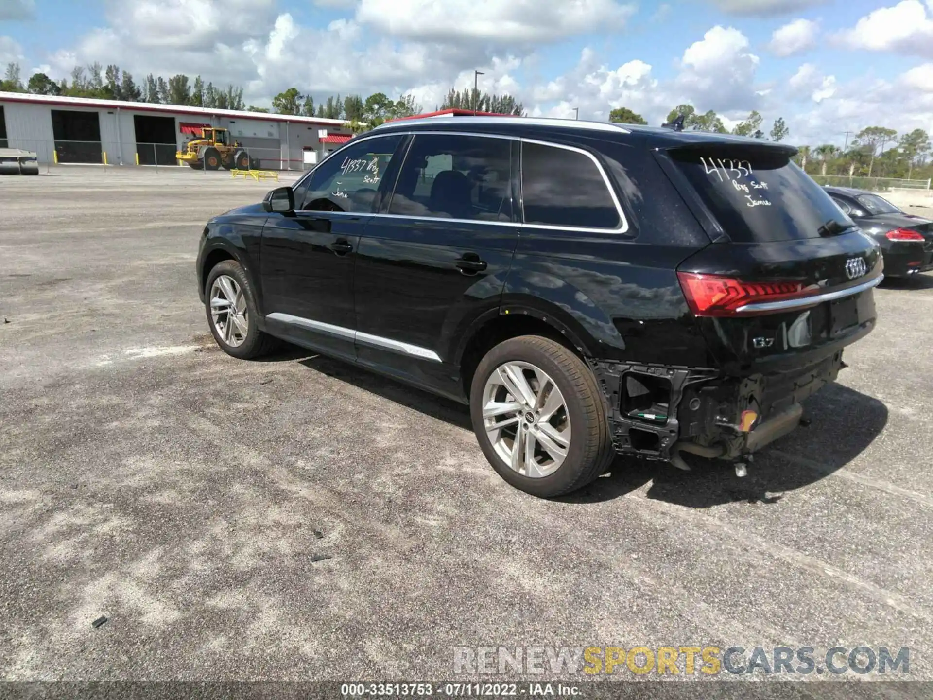 3 Фотография поврежденного автомобиля WA1AJAF73MD038178 AUDI Q7 2021