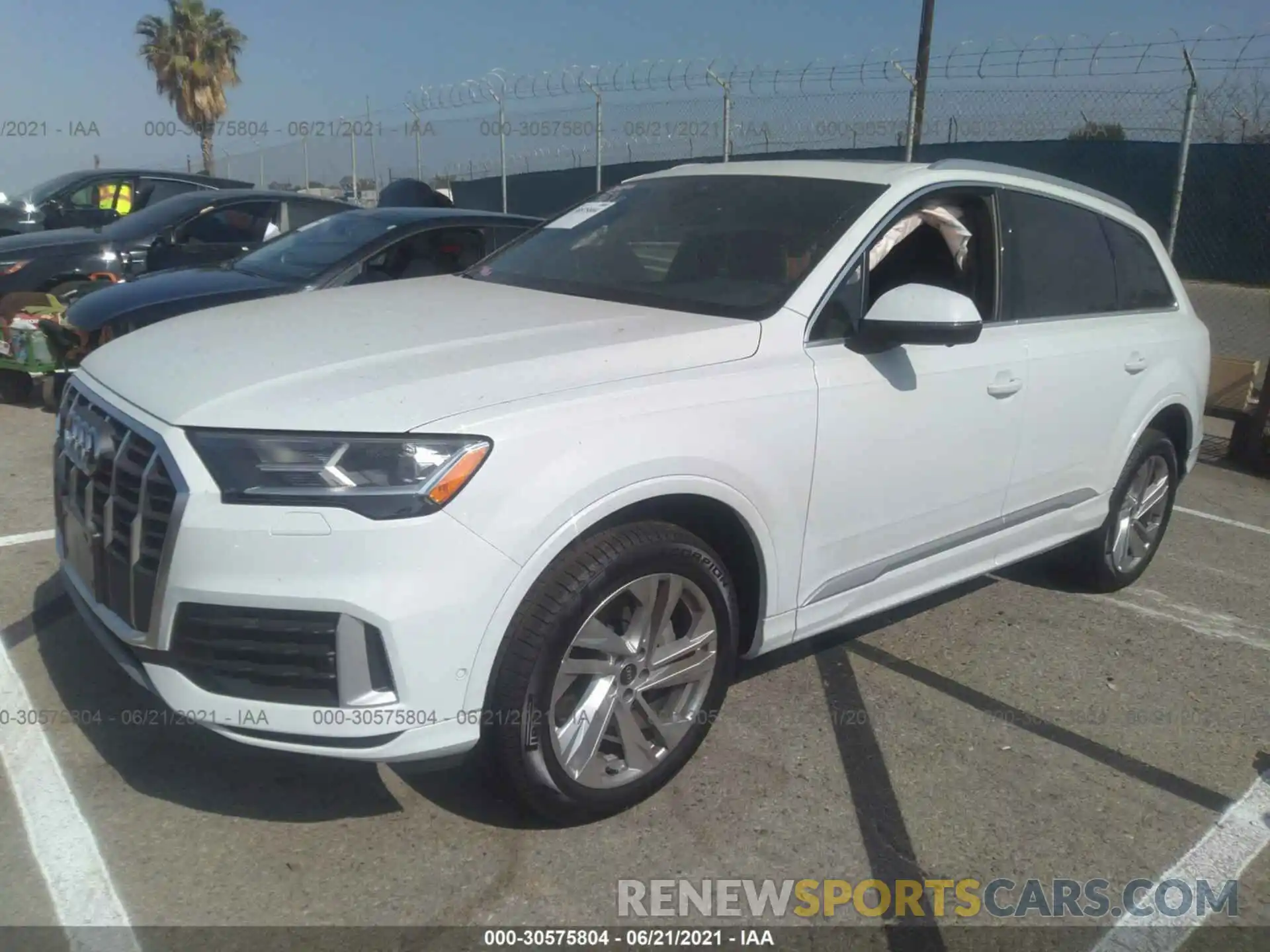 2 Photograph of a damaged car WA1AJAF74MD032101 AUDI Q7 2021