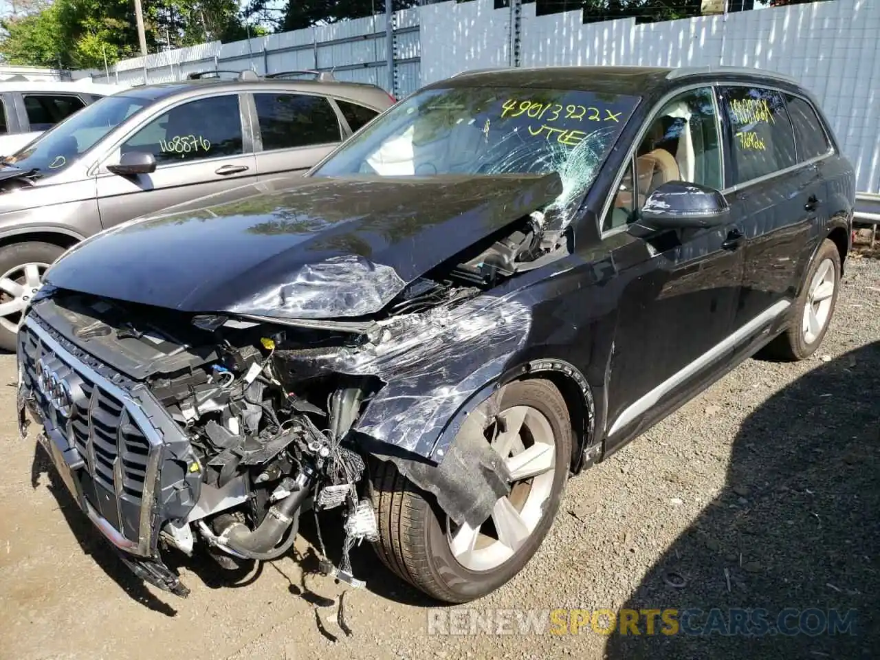 2 Photograph of a damaged car WA1AJAF76MD017051 AUDI Q7 2021