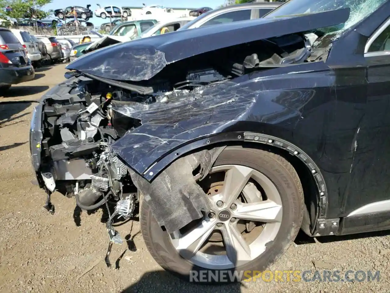 9 Photograph of a damaged car WA1AJAF76MD017051 AUDI Q7 2021