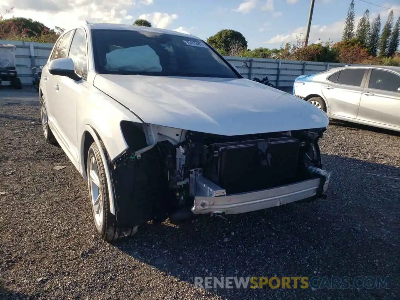 1 Photograph of a damaged car WA1AJAF77MD025899 AUDI Q7 2021