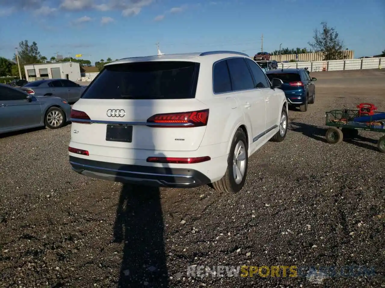 4 Фотография поврежденного автомобиля WA1AJAF77MD025899 AUDI Q7 2021