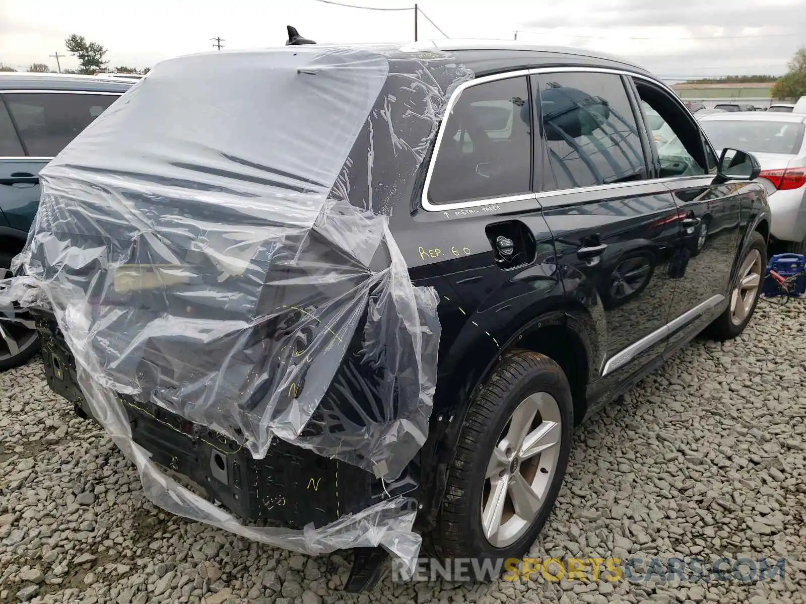 4 Фотография поврежденного автомобиля WA1AJAF78MD026396 AUDI Q7 2021