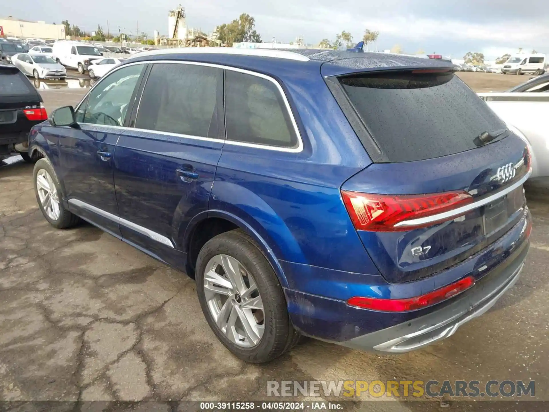 3 Фотография поврежденного автомобиля WA1AJAF78MD040802 AUDI Q7 2021