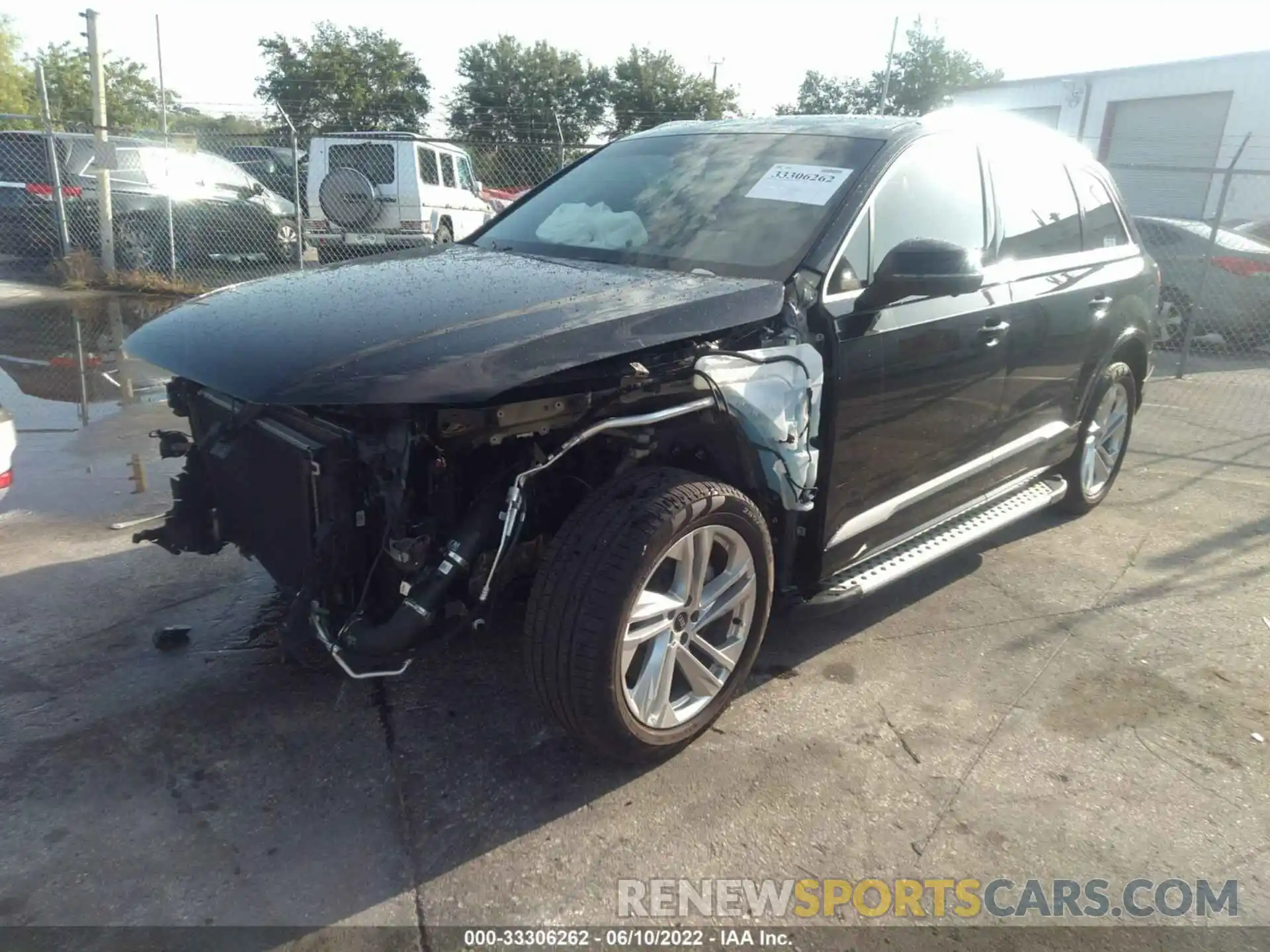 2 Photograph of a damaged car WA1AJAF79MD034524 AUDI Q7 2021