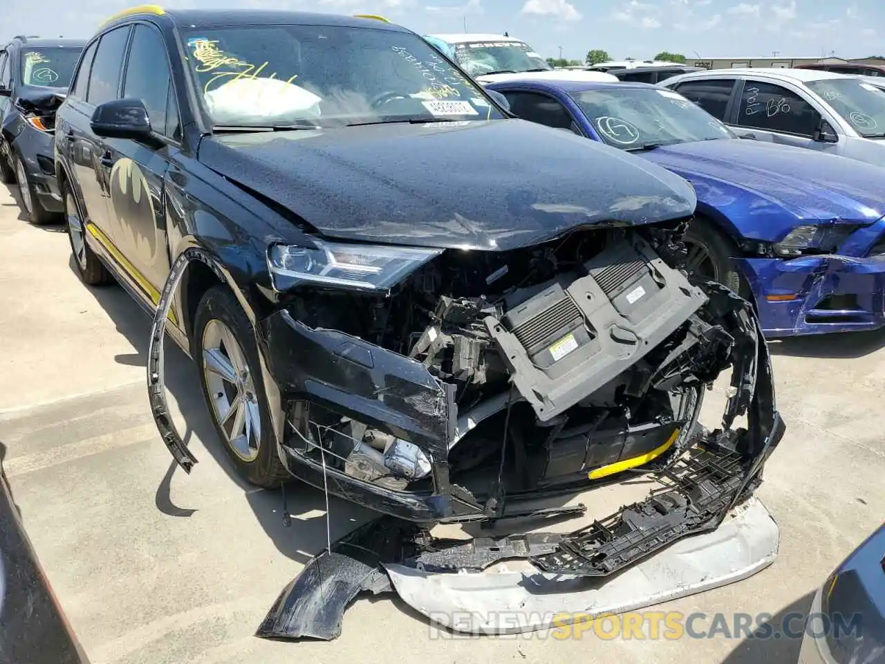 1 Photograph of a damaged car WA1AJAF7XMD015643 AUDI Q7 2021