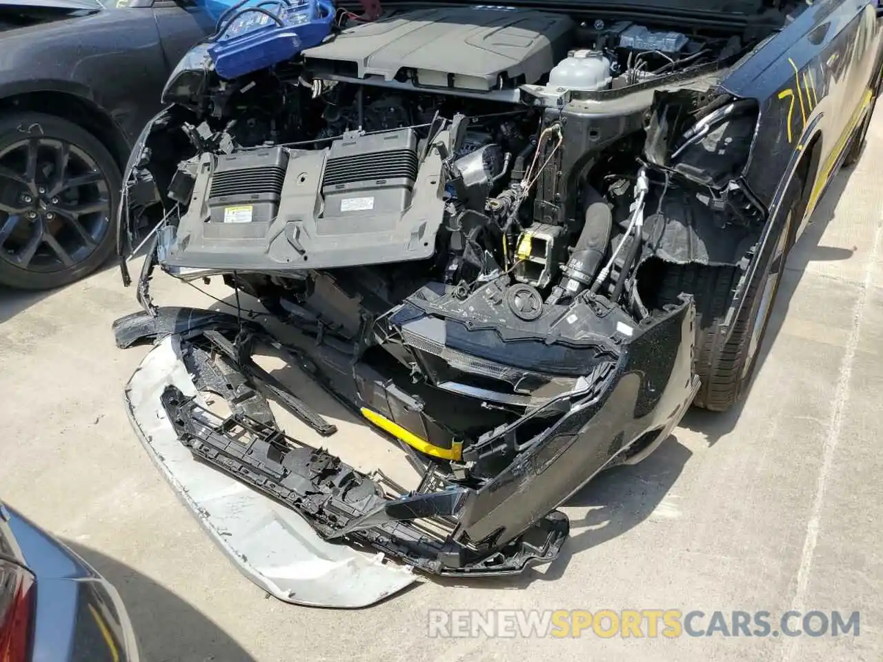 9 Photograph of a damaged car WA1AJAF7XMD015643 AUDI Q7 2021