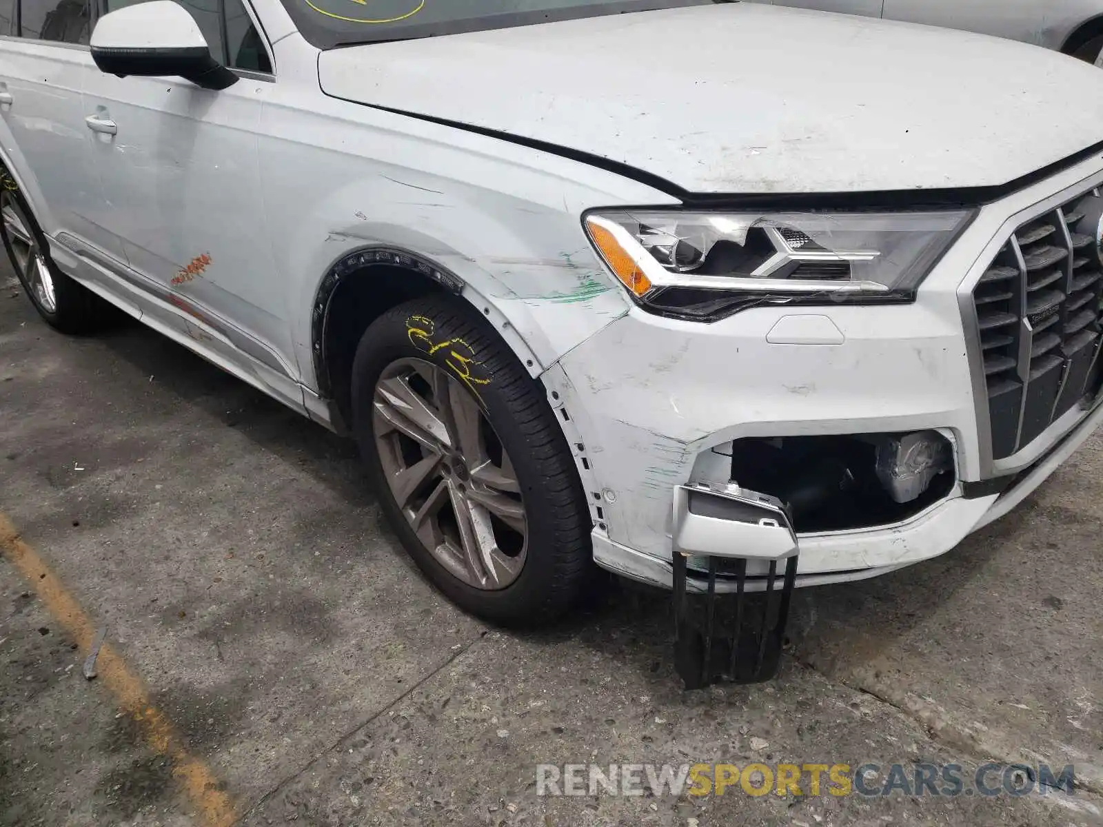 9 Photograph of a damaged car WA1AJAF7XMD027288 AUDI Q7 2021