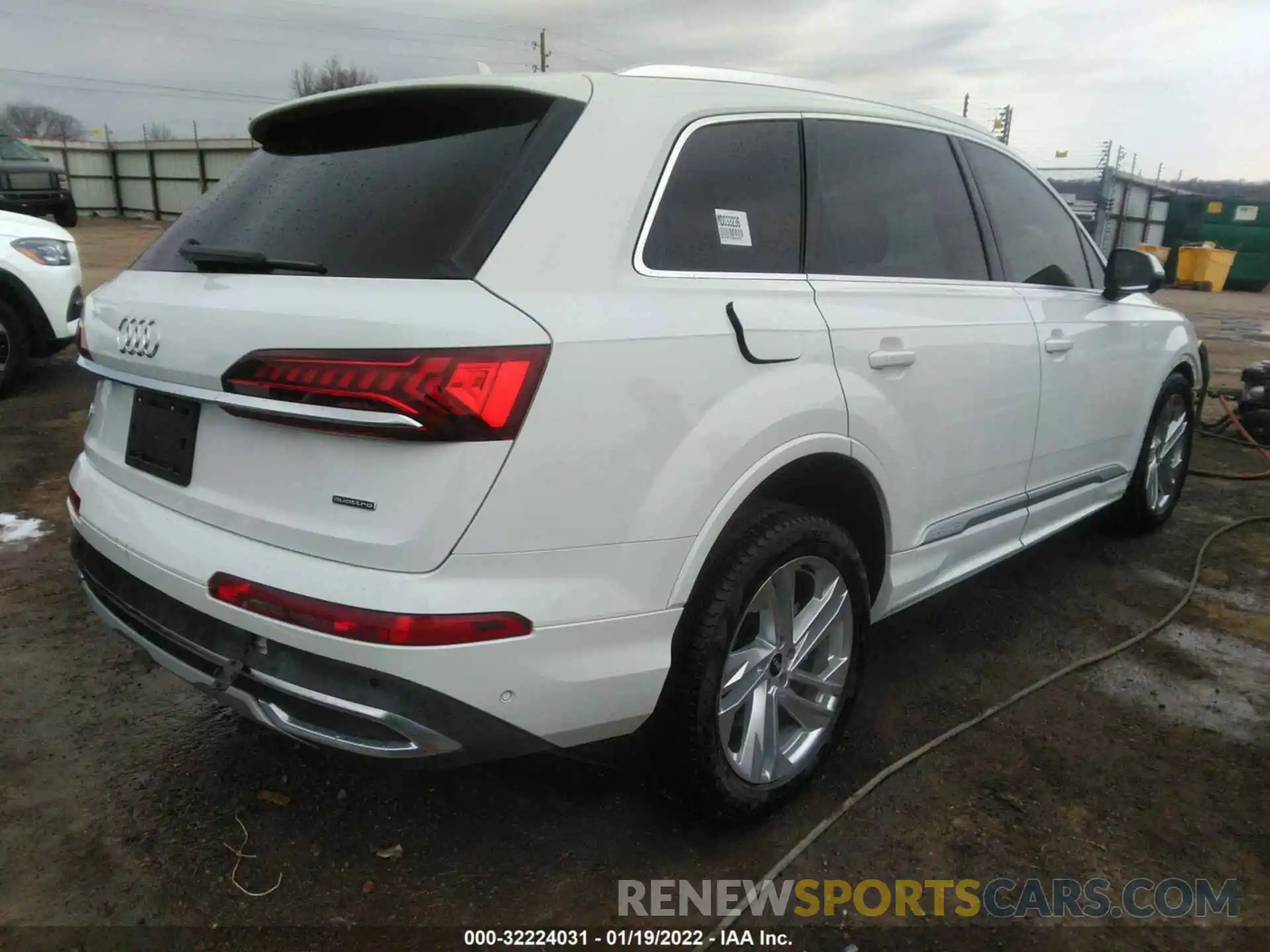 4 Фотография поврежденного автомобиля WA1AJAF7XMD033236 AUDI Q7 2021