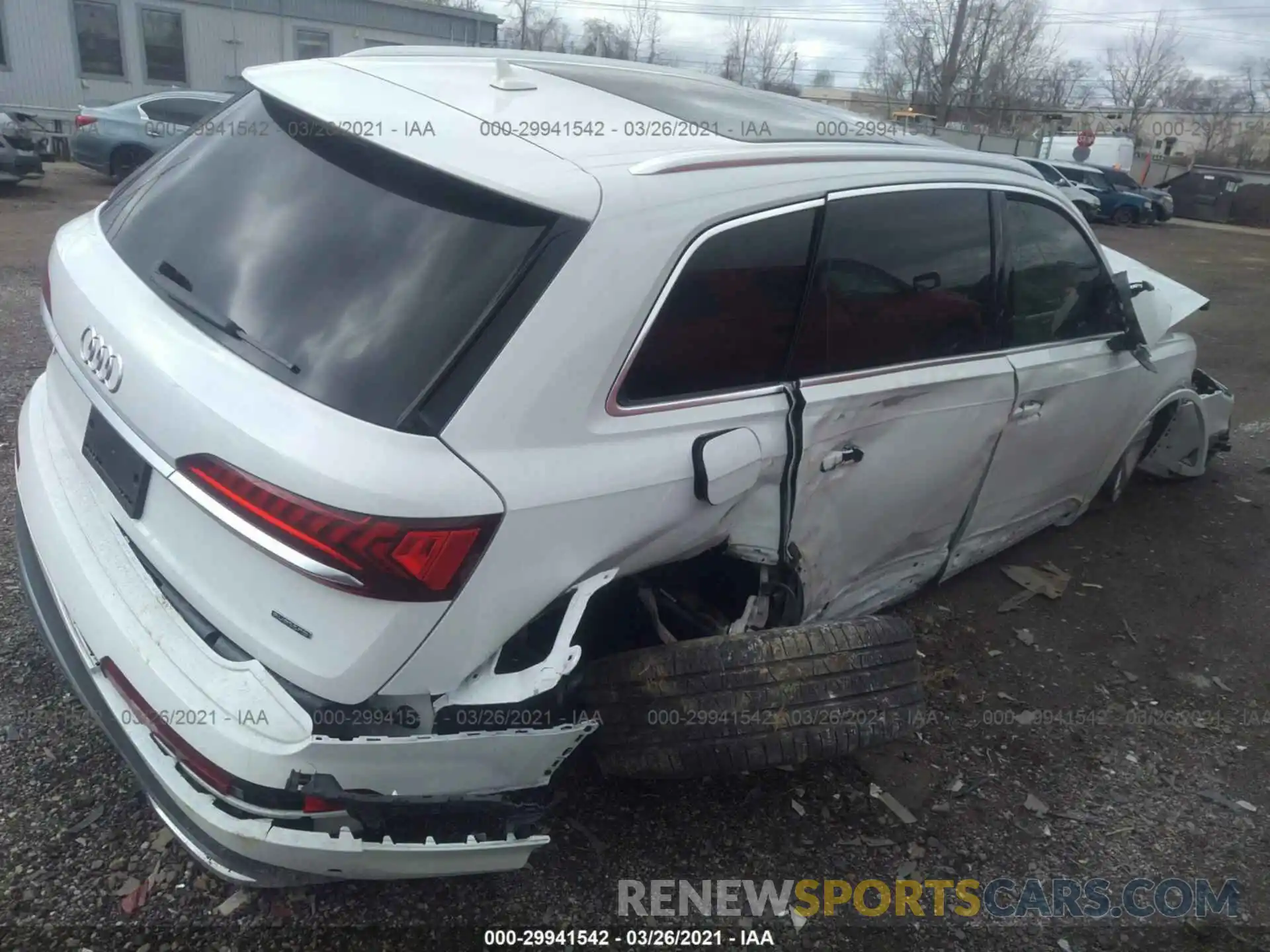 4 Photograph of a damaged car WA1AJBF75MD017497 AUDI Q7 2021