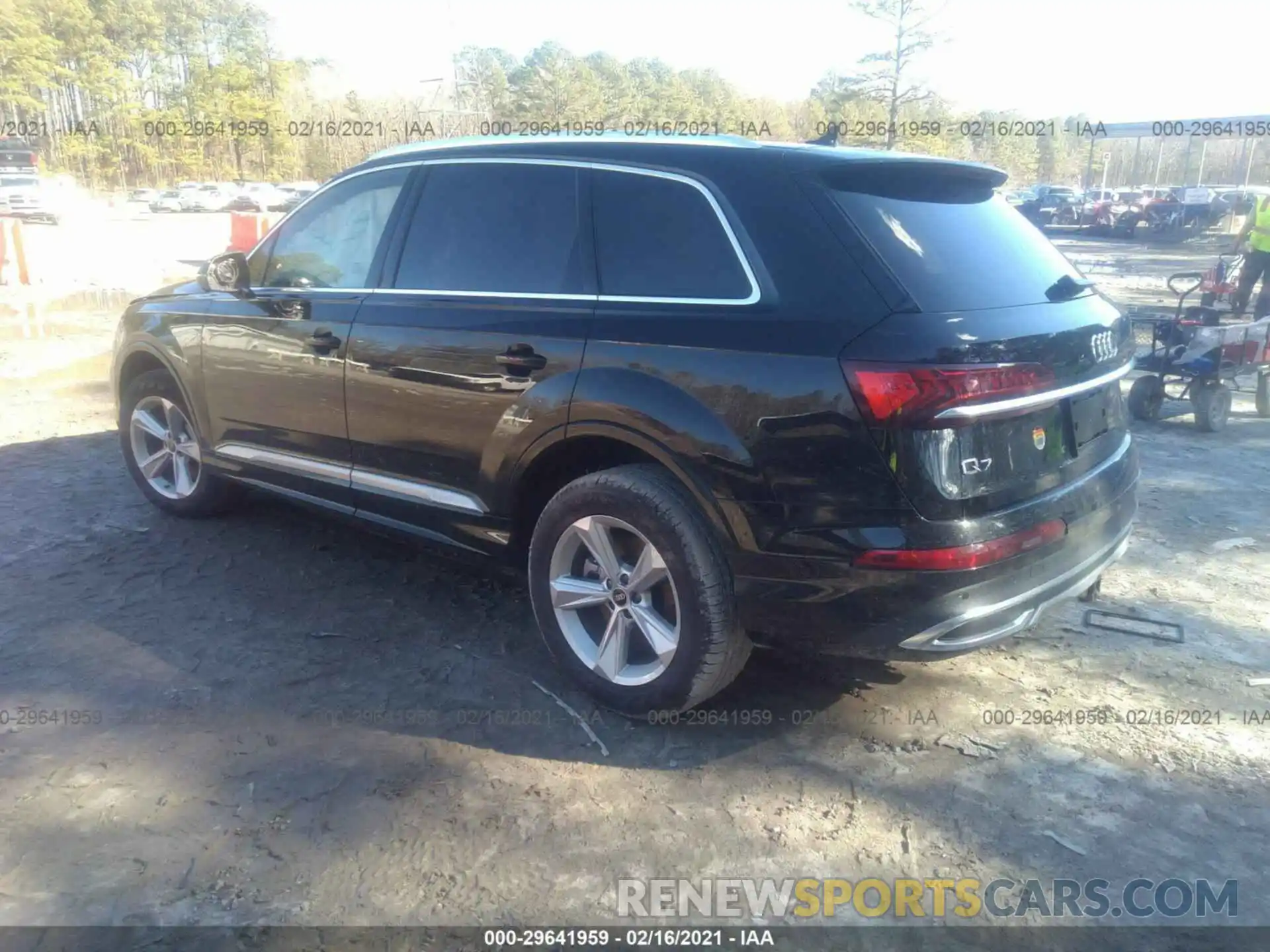 3 Photograph of a damaged car WA1AXAF71MD017425 AUDI Q7 2021