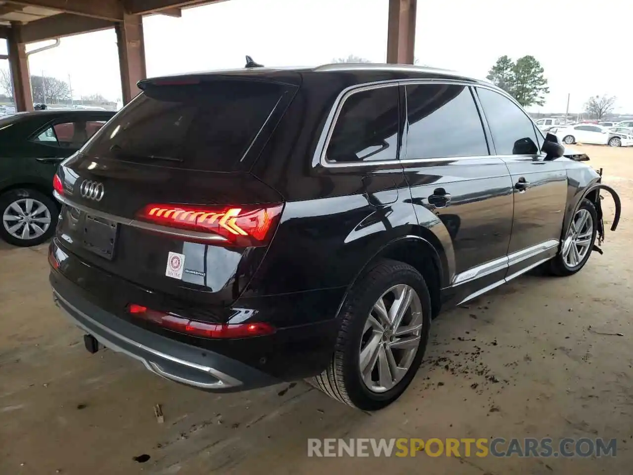 4 Photograph of a damaged car WA1AXAF76MD010311 AUDI Q7 2021