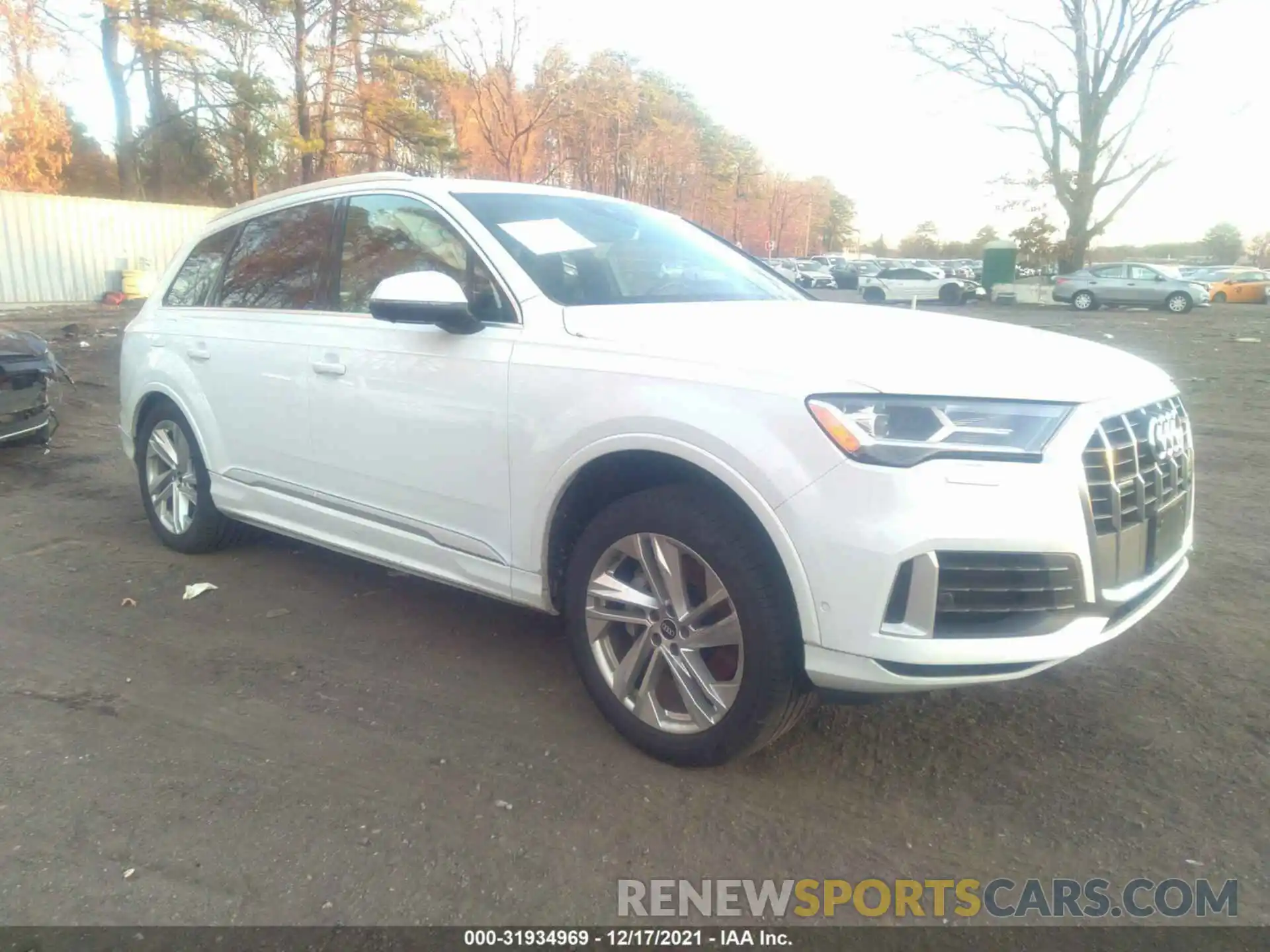 1 Photograph of a damaged car WA1AXAF76MD022636 AUDI Q7 2021