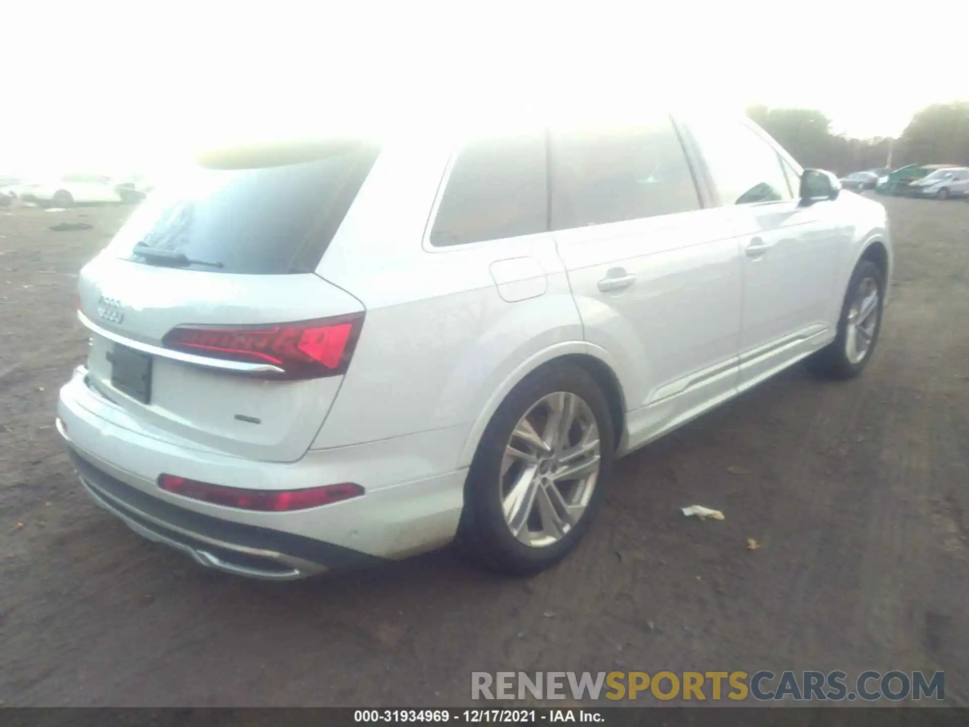 4 Фотография поврежденного автомобиля WA1AXAF76MD022636 AUDI Q7 2021