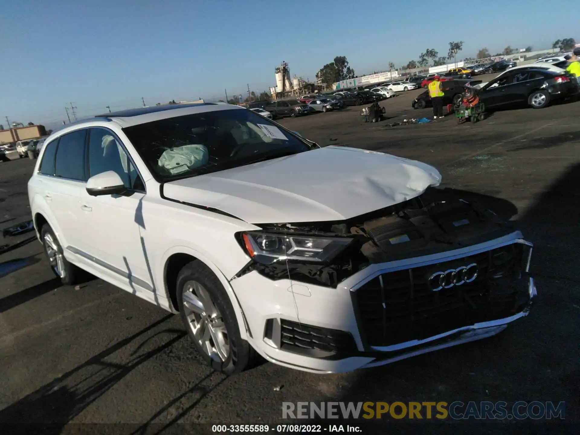 1 Photograph of a damaged car WA1AXAF76MD041316 AUDI Q7 2021