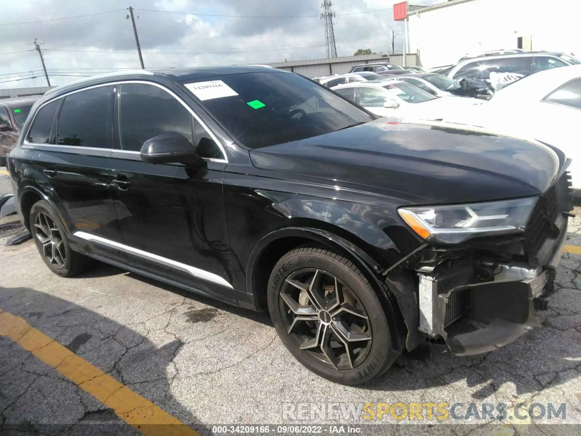 1 Photograph of a damaged car WA1AXAF77MD014884 AUDI Q7 2021