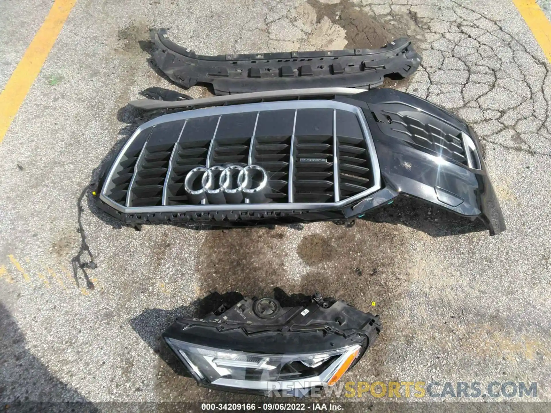 12 Photograph of a damaged car WA1AXAF77MD014884 AUDI Q7 2021