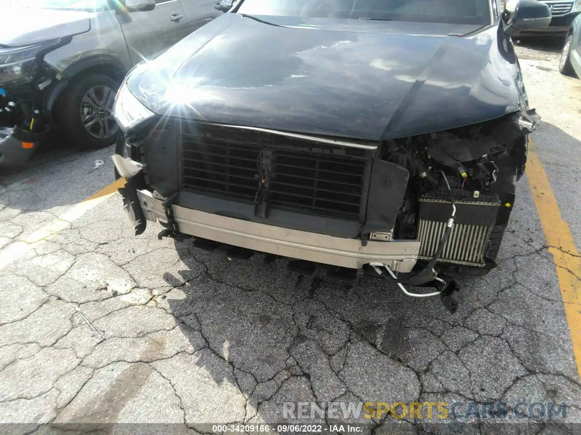 6 Photograph of a damaged car WA1AXAF77MD014884 AUDI Q7 2021