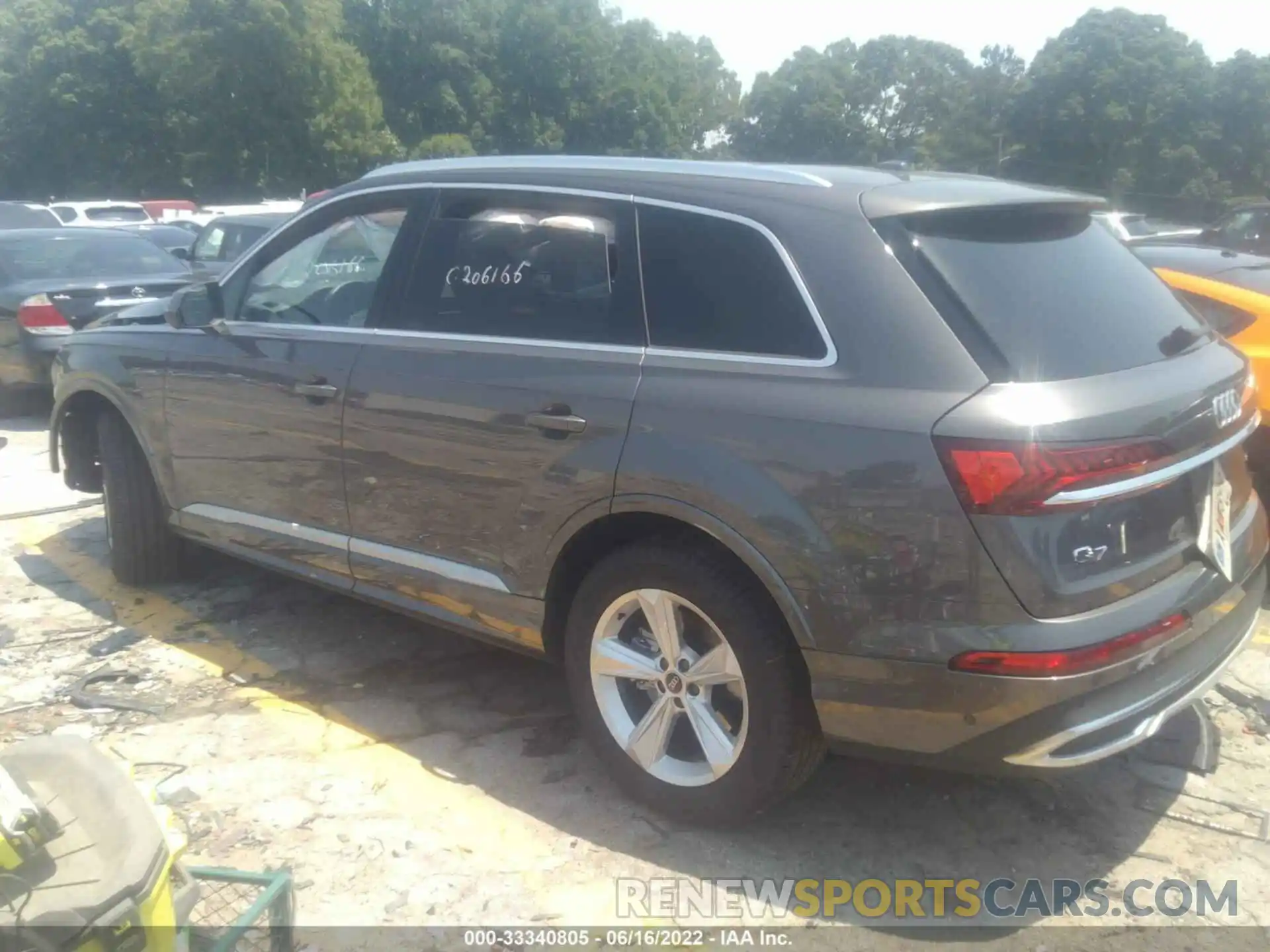 3 Photograph of a damaged car WA1AXAF78MD036375 AUDI Q7 2021