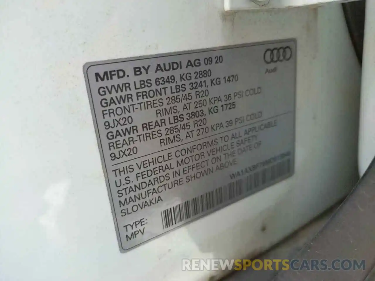 10 Photograph of a damaged car WA1AXBF79MD013046 AUDI Q7 2021