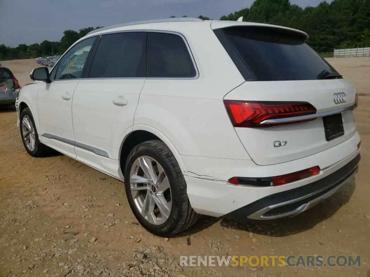 3 Photograph of a damaged car WA1LJAF70MD018575 AUDI Q7 2021