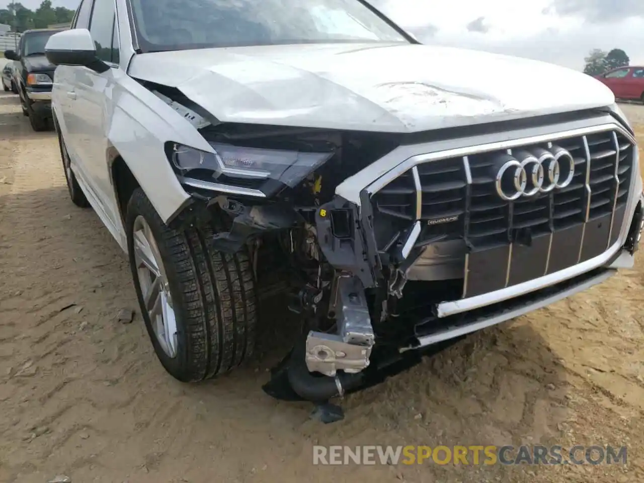 9 Photograph of a damaged car WA1LJAF70MD018575 AUDI Q7 2021