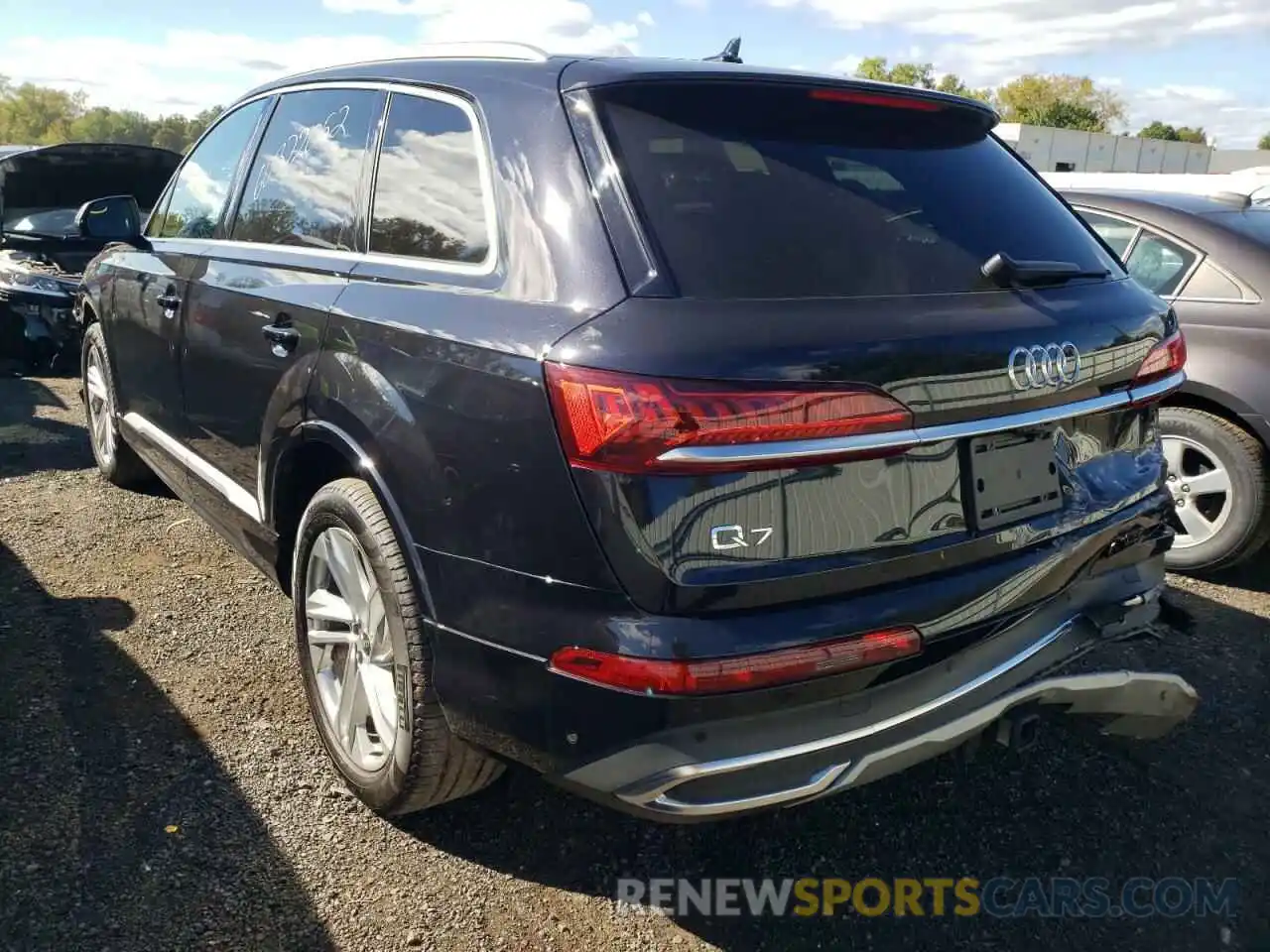 3 Photograph of a damaged car WA1LJAF70MD026157 AUDI Q7 2021