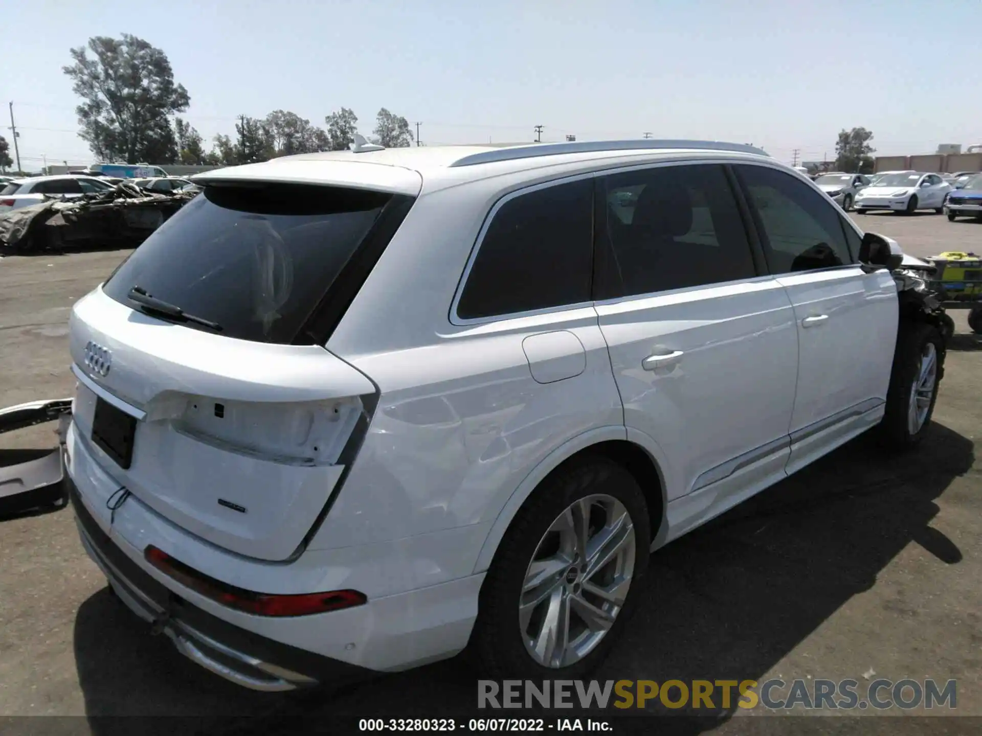 4 Фотография поврежденного автомобиля WA1LJAF73MD016447 AUDI Q7 2021