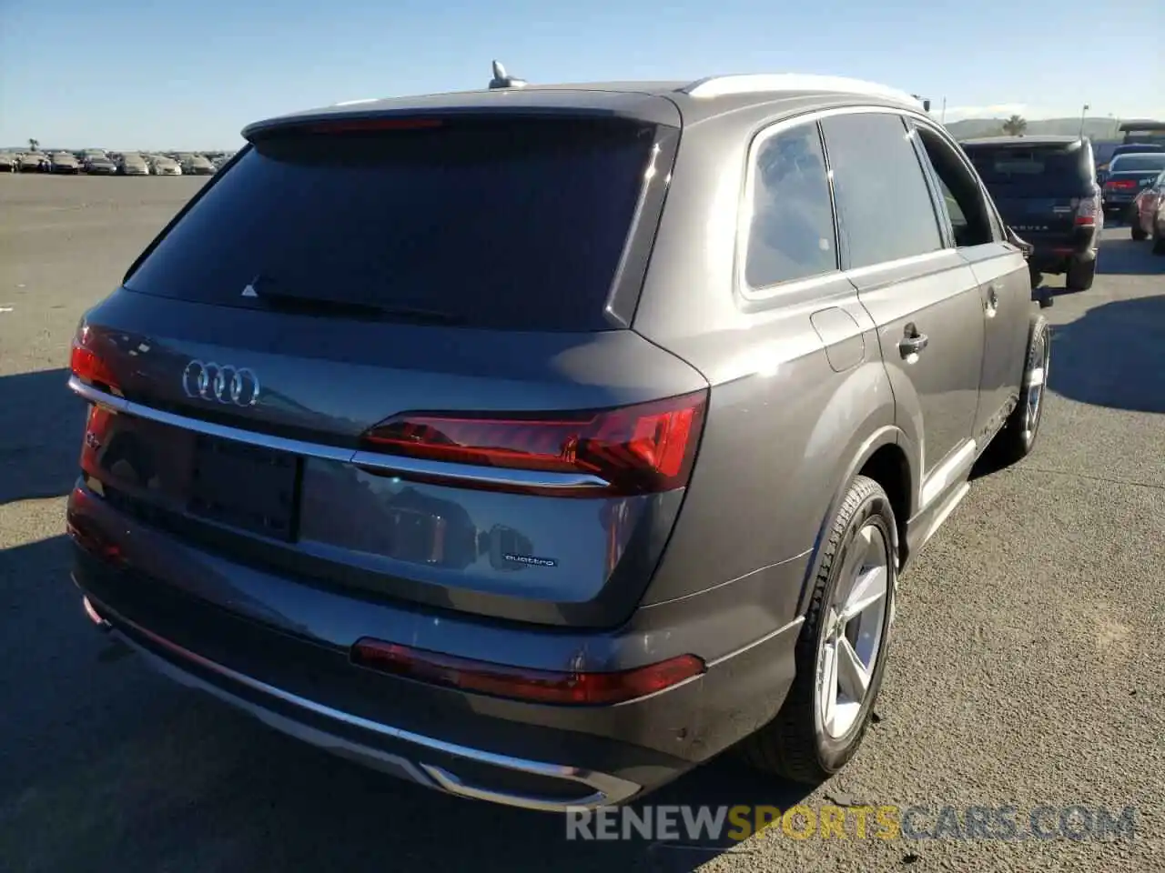 4 Photograph of a damaged car WA1LJAF73MD029568 AUDI Q7 2021