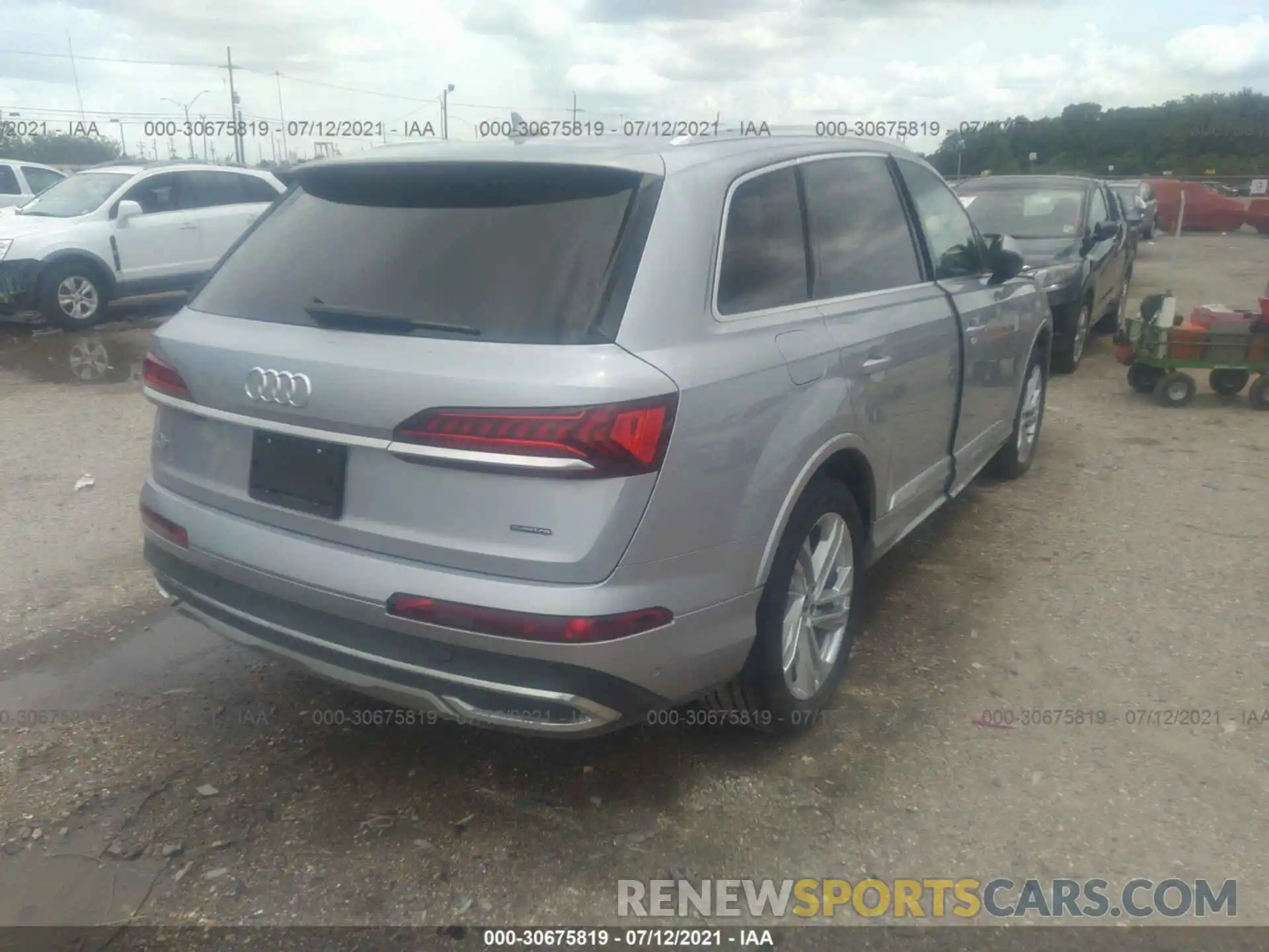 4 Фотография поврежденного автомобиля WA1LJAF73MD030932 AUDI Q7 2021