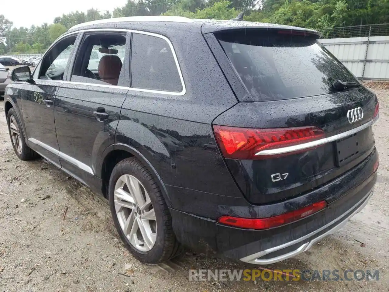 3 Photograph of a damaged car WA1LJAF74MD032396 AUDI Q7 2021