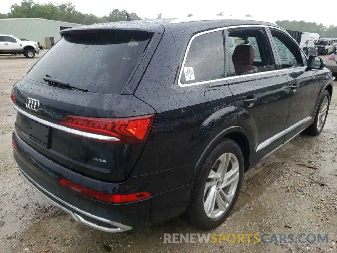 4 Photograph of a damaged car WA1LJAF74MD032396 AUDI Q7 2021