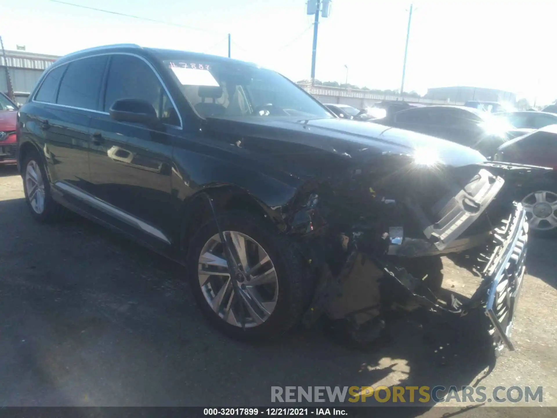 1 Photograph of a damaged car WA1LJAF75MD014568 AUDI Q7 2021