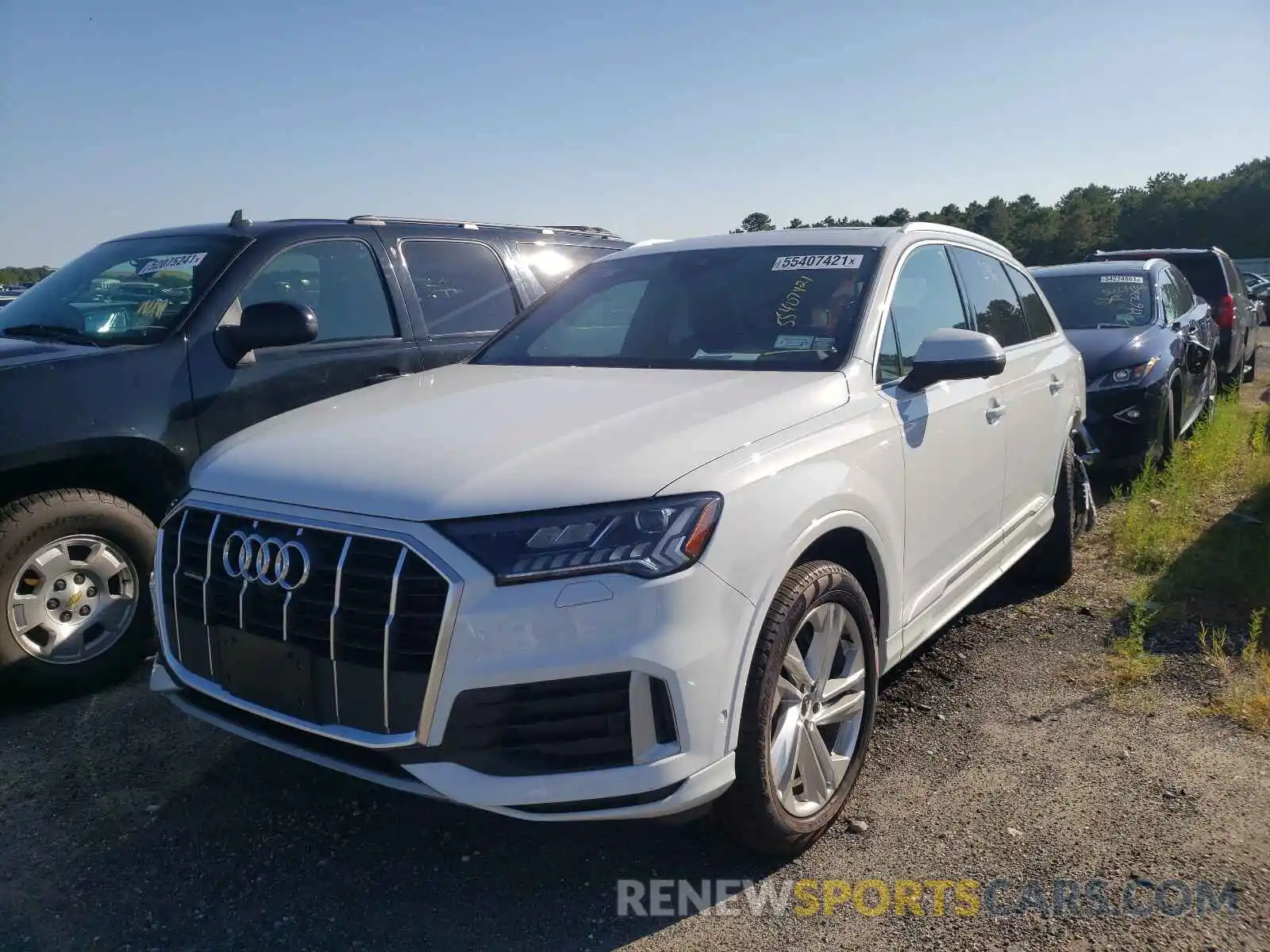 2 Photograph of a damaged car WA1LJAF75MD015655 AUDI Q7 2021