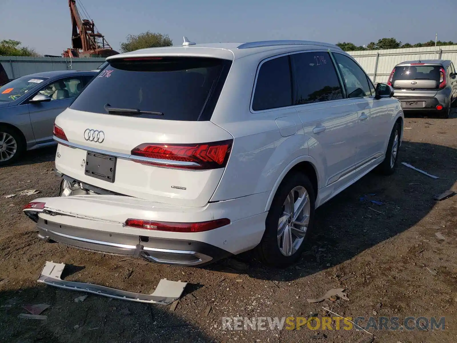 4 Photograph of a damaged car WA1LJAF75MD015655 AUDI Q7 2021